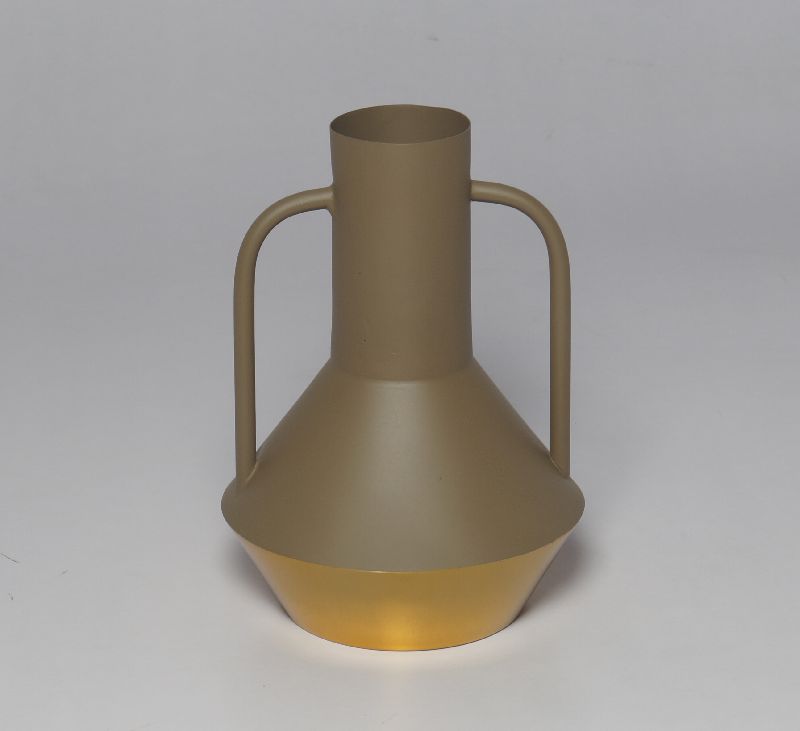 EI-0849 Iron Vase