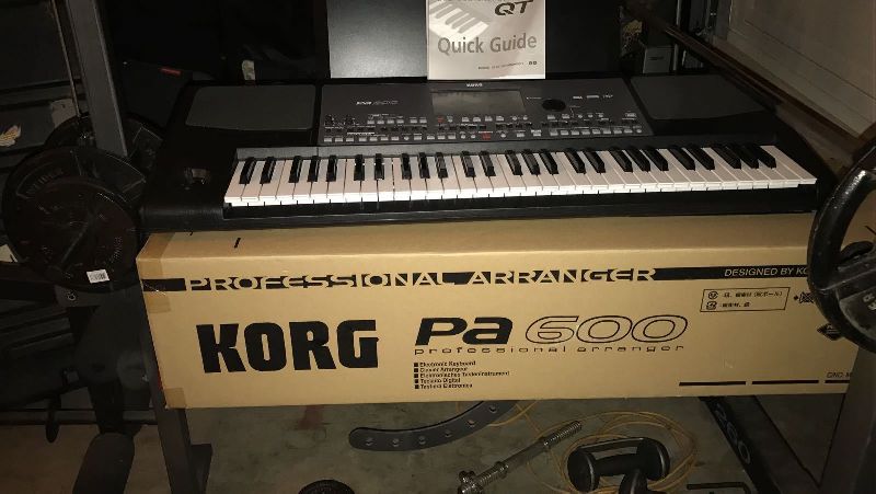 Korg Pa2XPro 76-key Arranger Keyboard