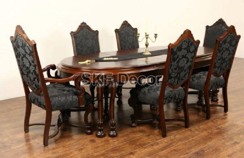 Stylish Oval Dining Table Set