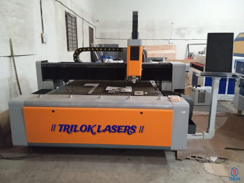 TIF1325C Laser Cutting Machine