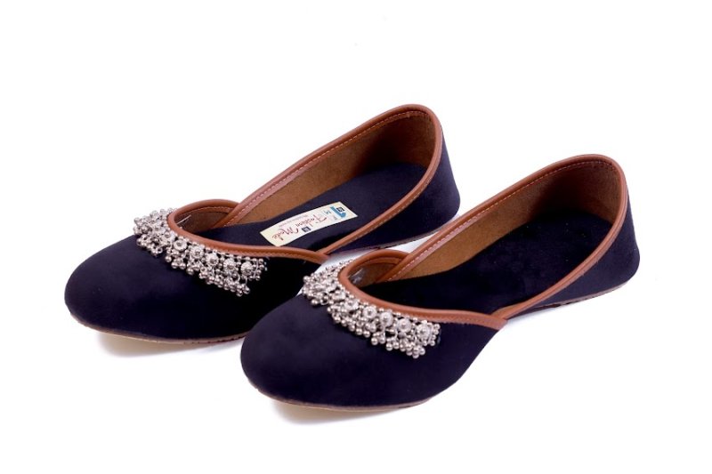 Embellished Foam Punjabi Mojri Manufacturer Supplier from Jaipur India