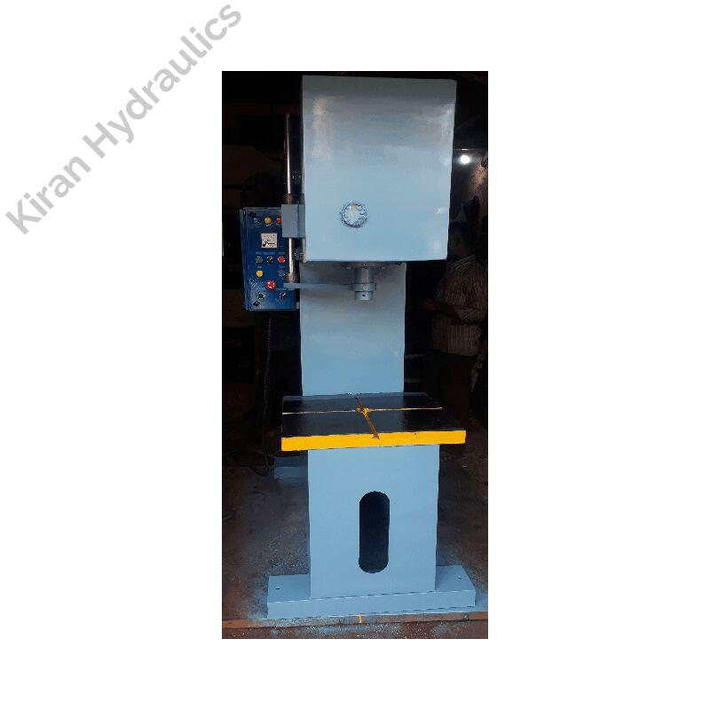 c frame hydraulic press power machine