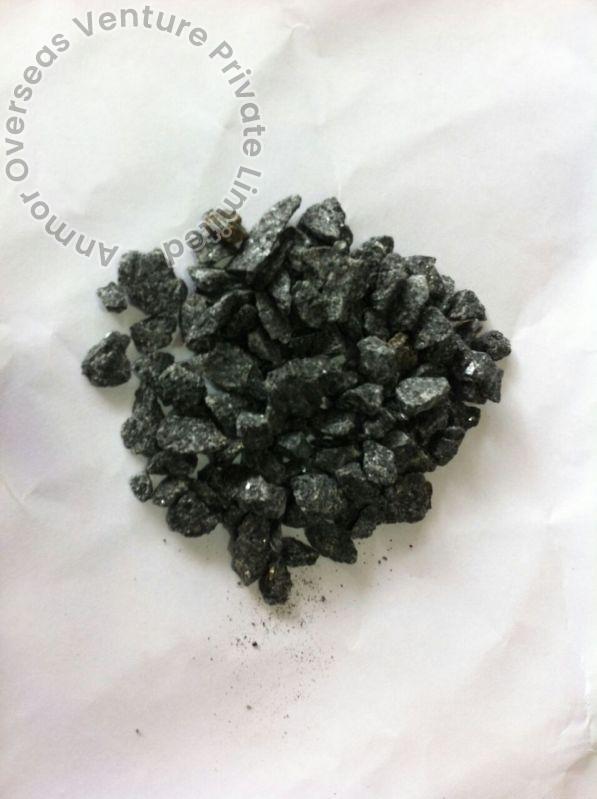 Black granite stone chips