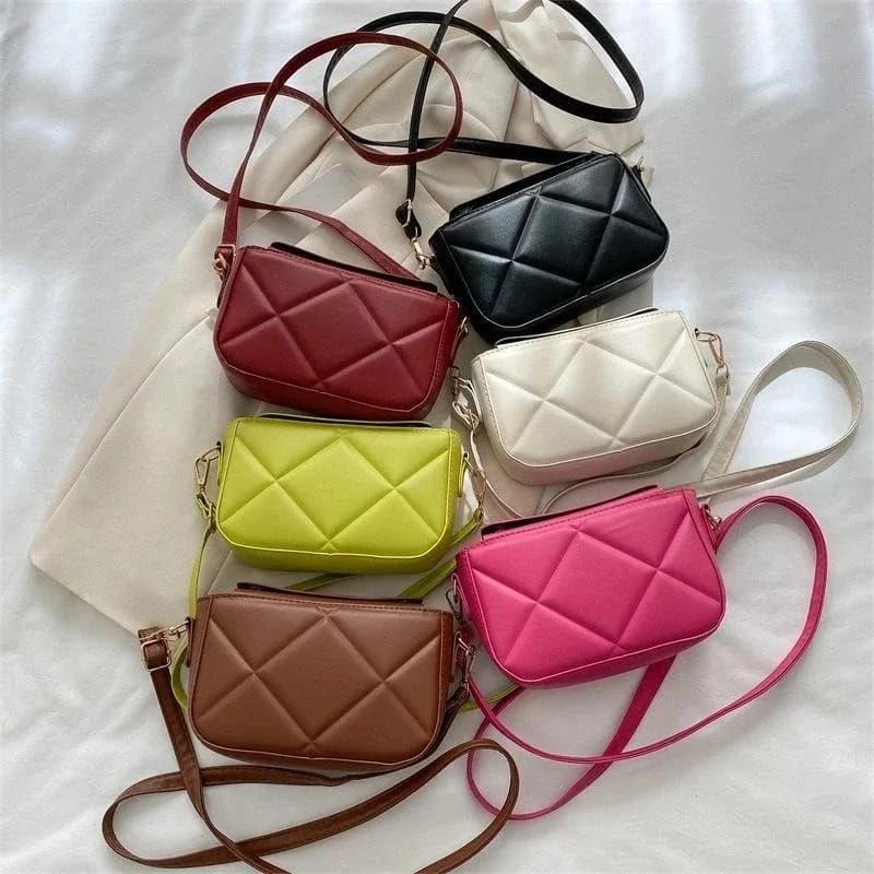 Bags Zipper Closure Fancy Money Purse/Hand Wallet For Female at Best Price  in New Delhi