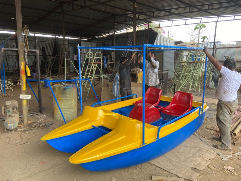 Paddle Boat with Frame 4 Seat