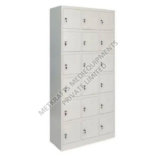 18 Pigeon Hole Cabinet Locker