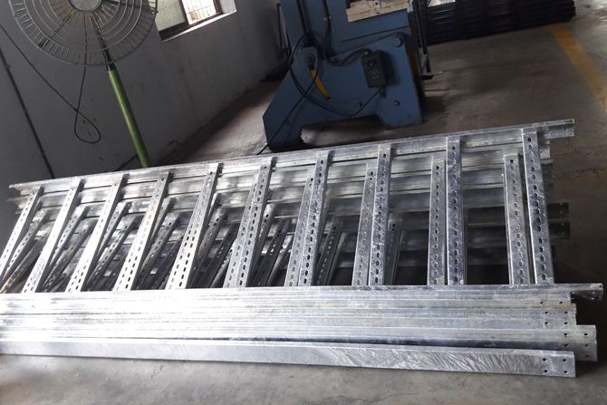 Ladder Type Cable Trays