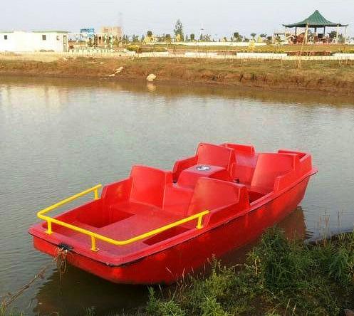 FRP Red Manual Paddel Boat