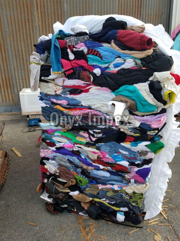 Multi Colour Hosiery Rags.