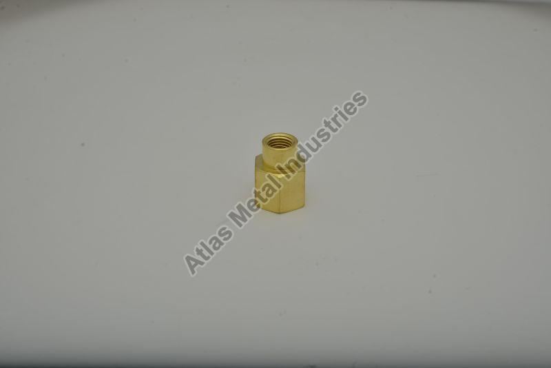 Brass pipe fitting