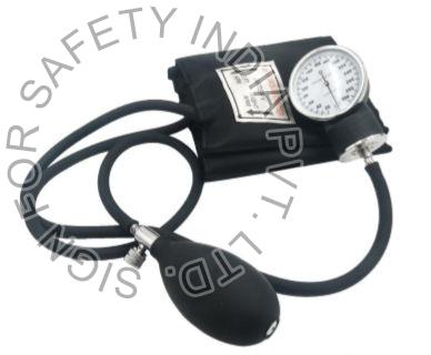 Palm Type Aneroid Sphygmomanometer