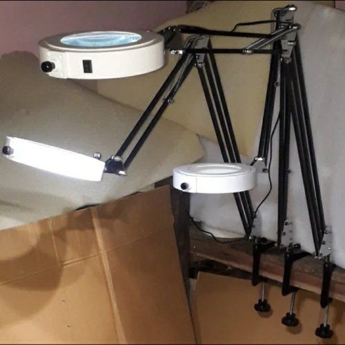 Magnascope Magnifying Lamp