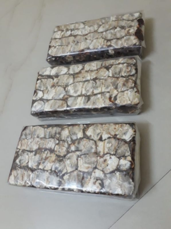 Third Quality Tamarind Cake