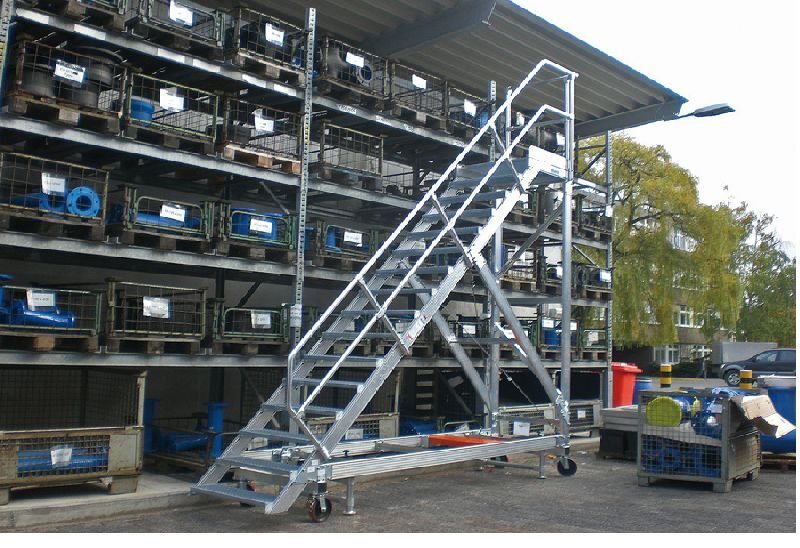 Mobile Work Platform Ladder