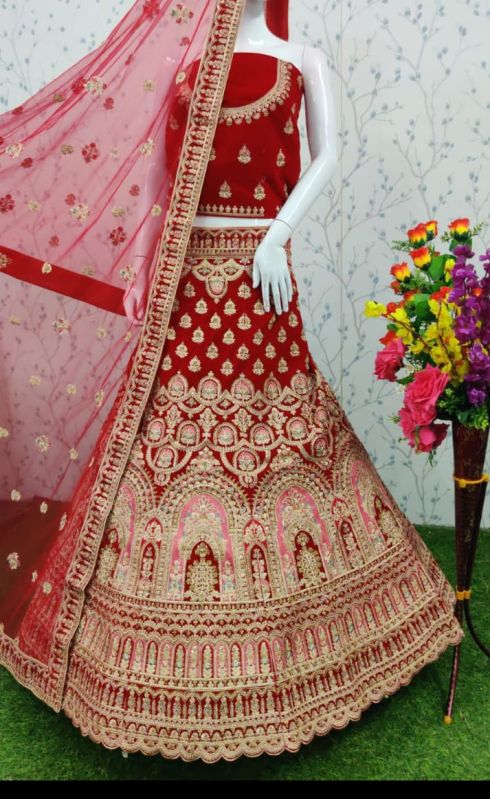 Buy Wholesale Lehenga Choli at Surat : Manufacturing & Export of ladies Lehenga  Choli - Royal Export