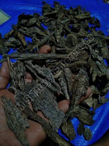 Underwater Agarwood Chips