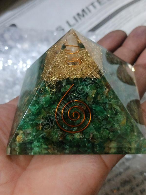 Green Aventurine Organ Pyramid