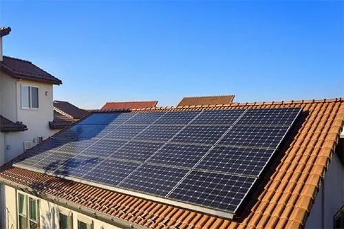 Residential Solar Rooftop System Maintenance Service