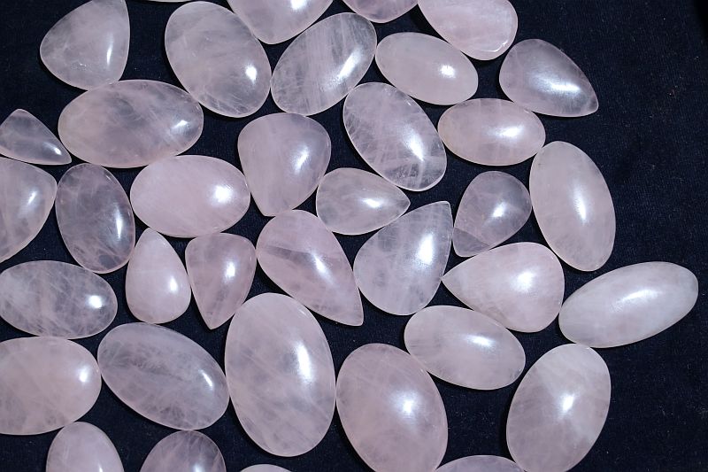 Rose Quartz Gemstones