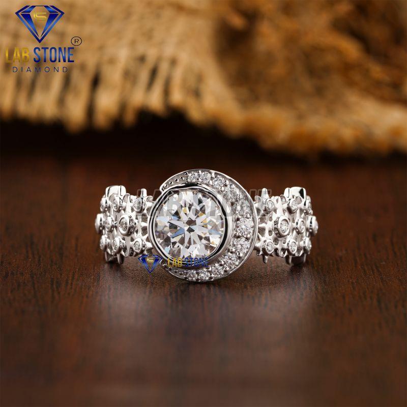 Vintage Round Cut Diamond White Gold Ring