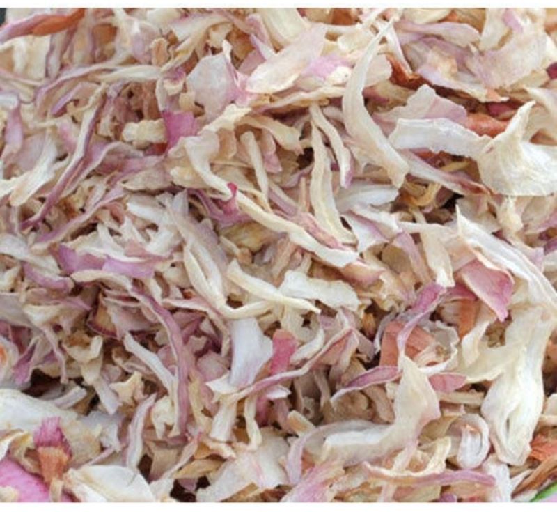 Dehydrated Pink Onion Kibbled