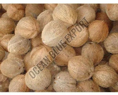 Husked Coconut