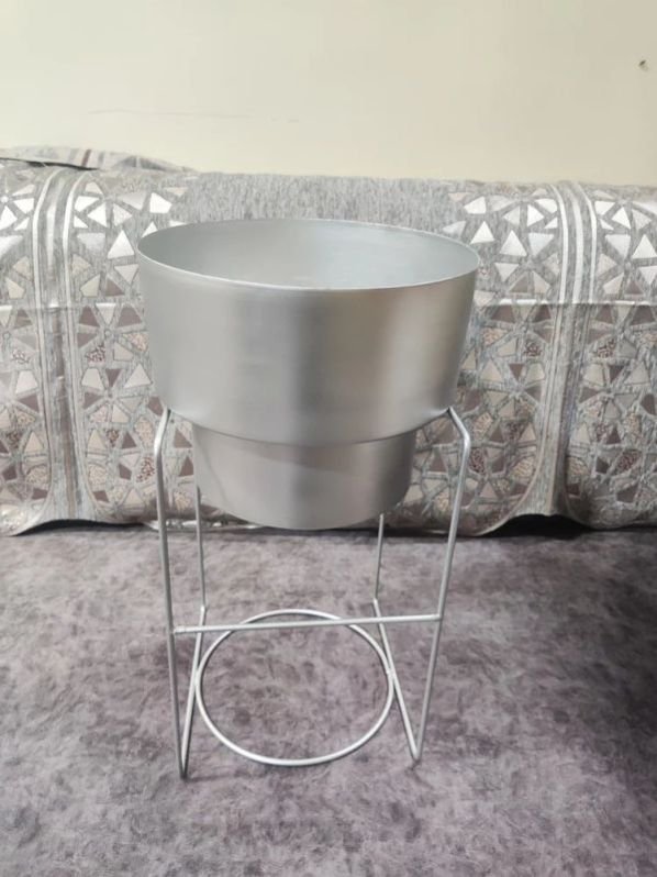 Iron Planter Stand