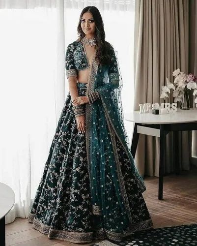 Ladies Party Wear Embroidered Lehenga