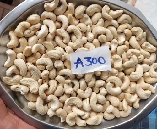 A300 Plain Cashew Nuts