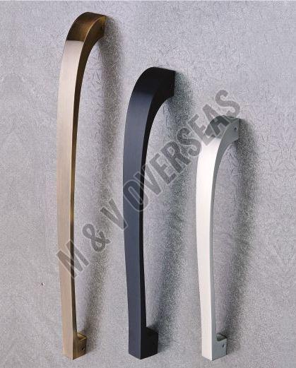 MV 002 Brass Main Door Handles