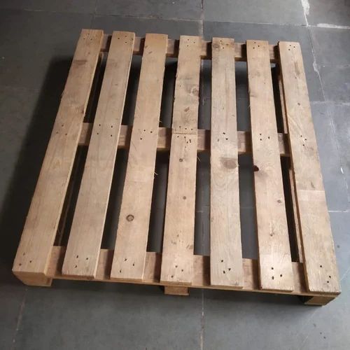 2 Way Brown Wooden Pallet