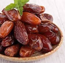 Fresh Brown Dates