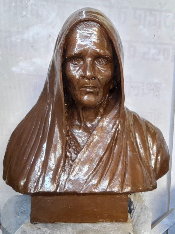 Fiberglass Half Bust Female Statue