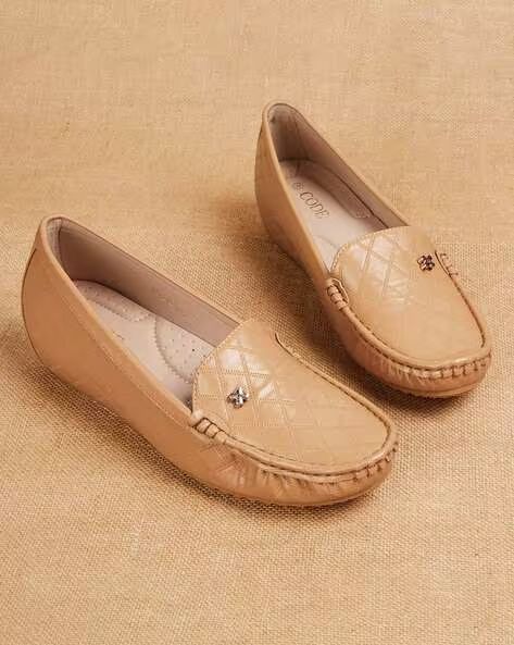 Women Moccasin Shoes