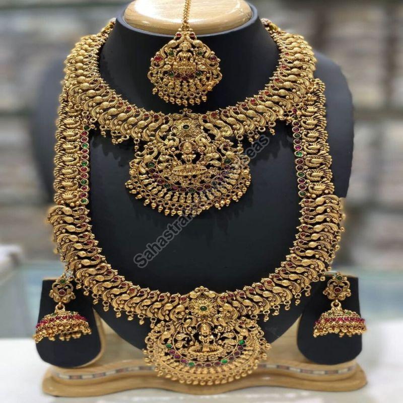 Temple Jewellery Set