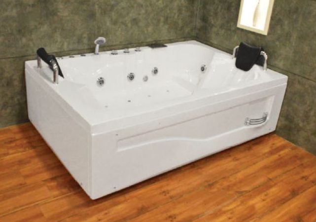 Aurous Oscar Whirlpool Spa