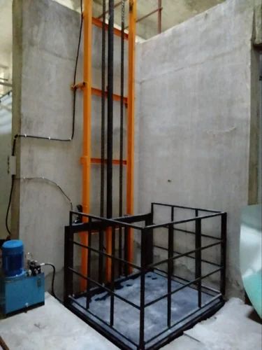 Stacker Hydraulic Goods Lift