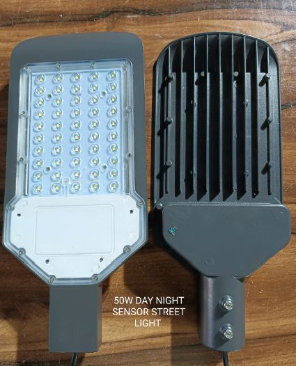 50W Day Night Sensor Based LED Street Light