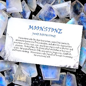 Rainbow Moonstone Gemstone