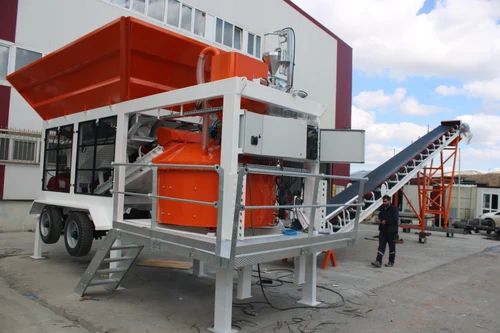 Mini Mobile Concrete Batching Plant