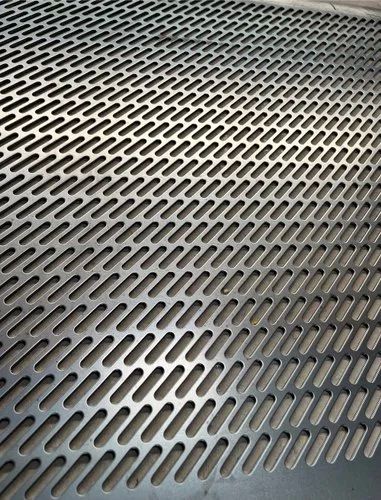 45 Degree Cross Hole Perforated Sheet
