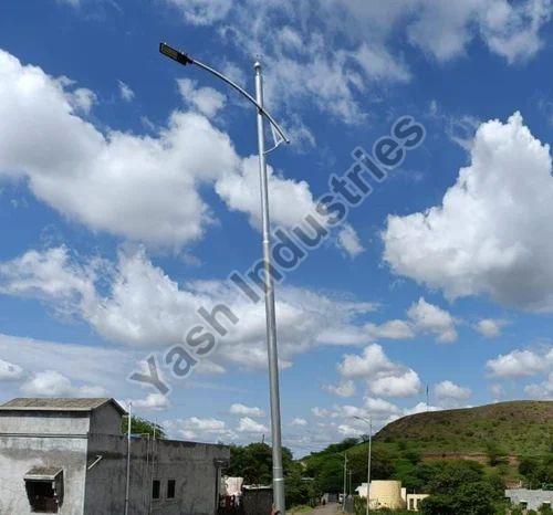 Mild Steel Street Light Tubular Pole