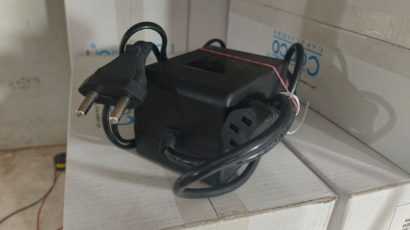 DC Power Adapter