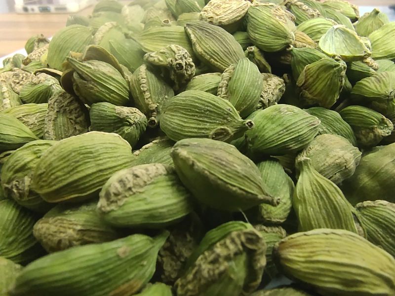 500 gm 8 mm Rejected Green Cardamom