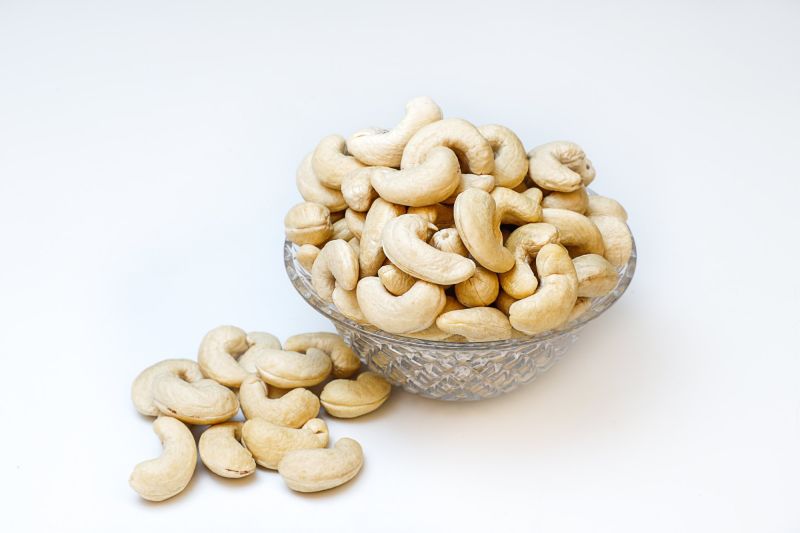 W320 Cashew Nuts