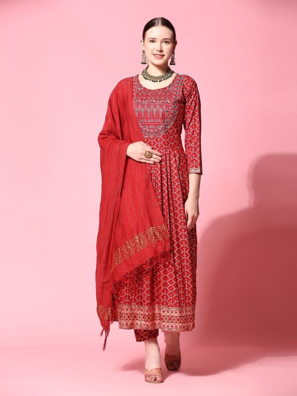 Rayon Nyra Cut Kurta Pant Dupatta Set