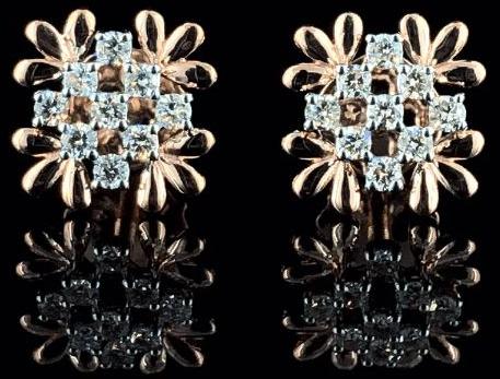 AUT1040 Diamond Stud Earrings