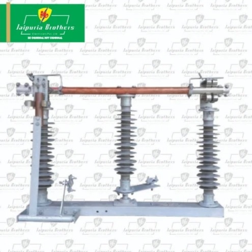 33 Kv Isolator With Earth Polymer