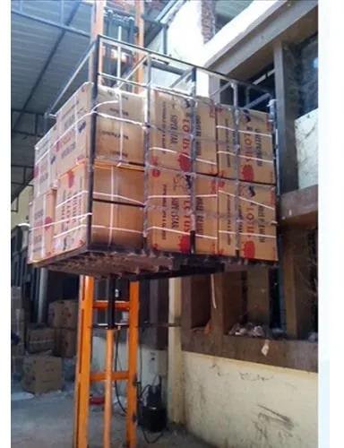 Freight Goods Lift