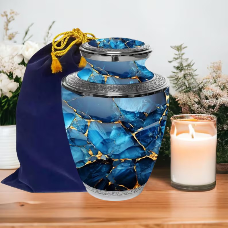 Marvel Universal Cremation Urn with Velvet Bag